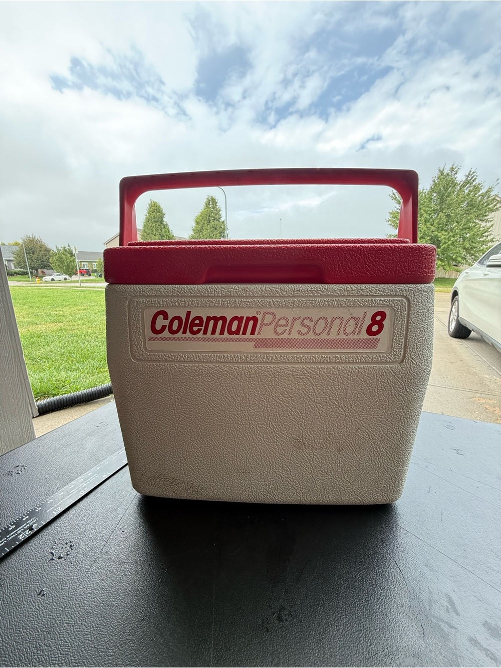 Coleman Personal 8 Cooler 5272 Vintage Red Cup Holder On Bottom Of Lid
